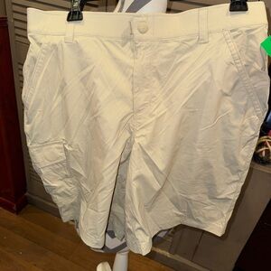 L.L. Bean Women's Light Tan Cargo Shorts